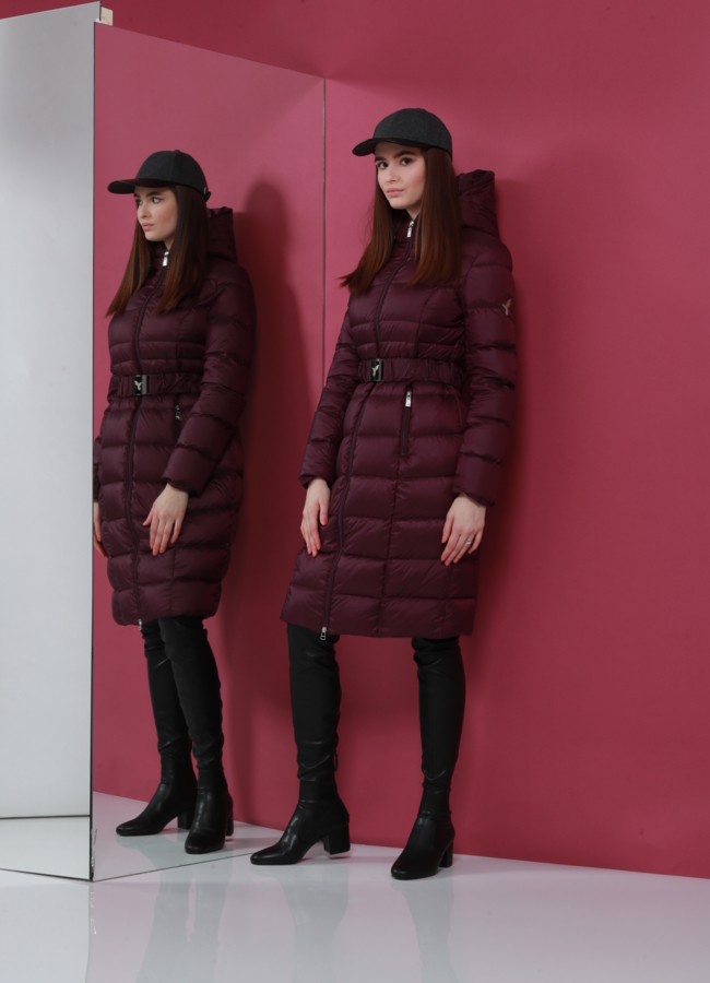 Пуховик ODRI с поясом модель № П-247 меха малина