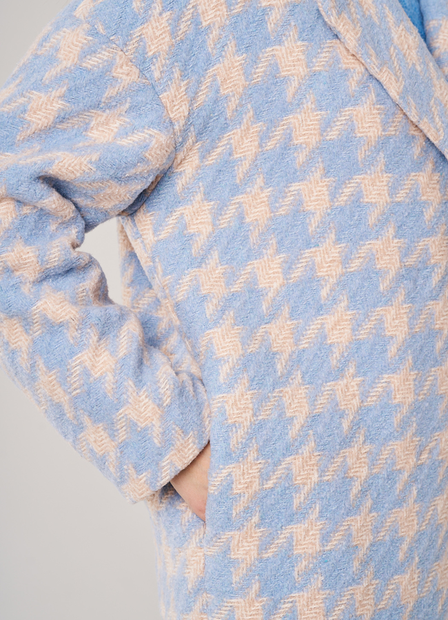 Женское пальто голубого цвета  модель № T4F W9811 универмаг малина