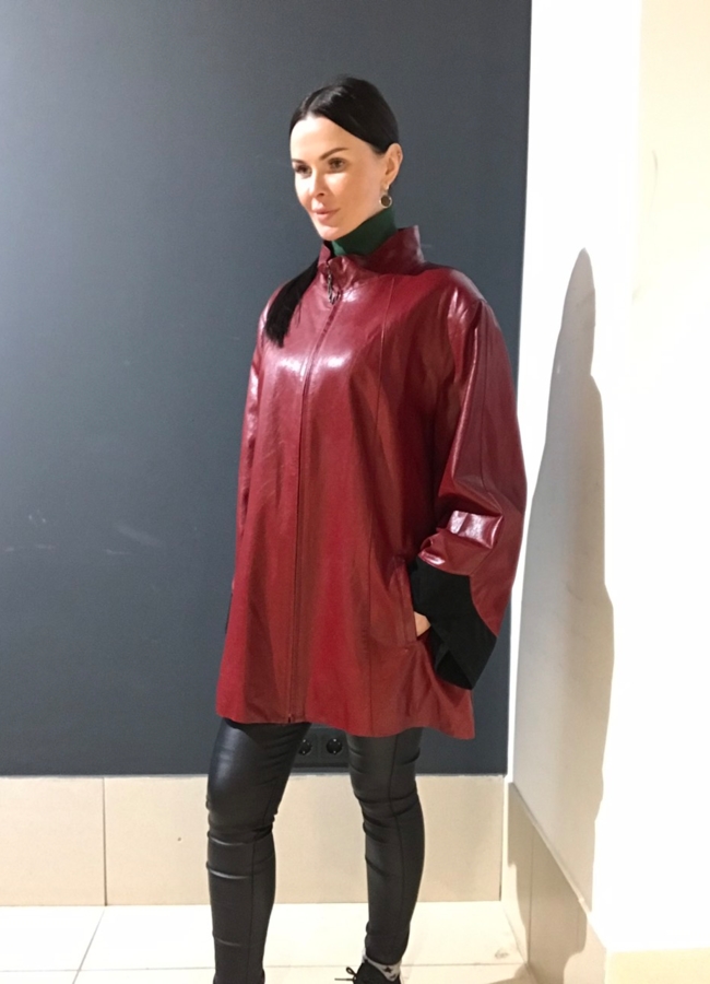 фото Плащ из эко кожи на молнии модель № 613