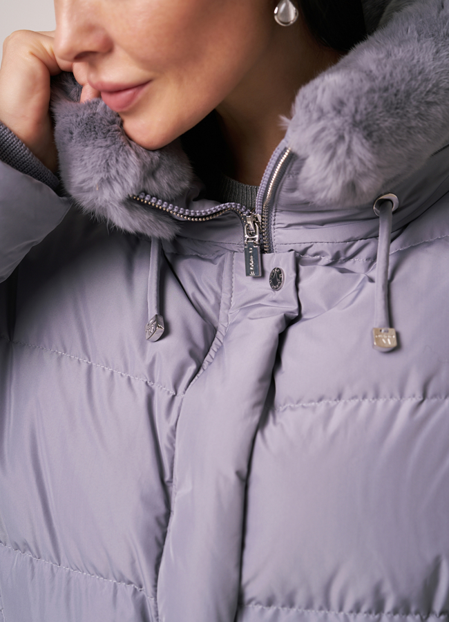 Пуховик укороченный DiegoM в сером цвете с накладными карманами модель № Diego-M 703 универмаг малина