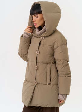 Женский пуховик с акцентными пуговицами Женский пуховик с акцентными пуговицами