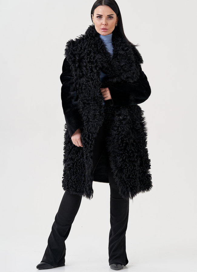 Женкая дубленка со стойкой черного цвета  модель № 23568 универмаг малина