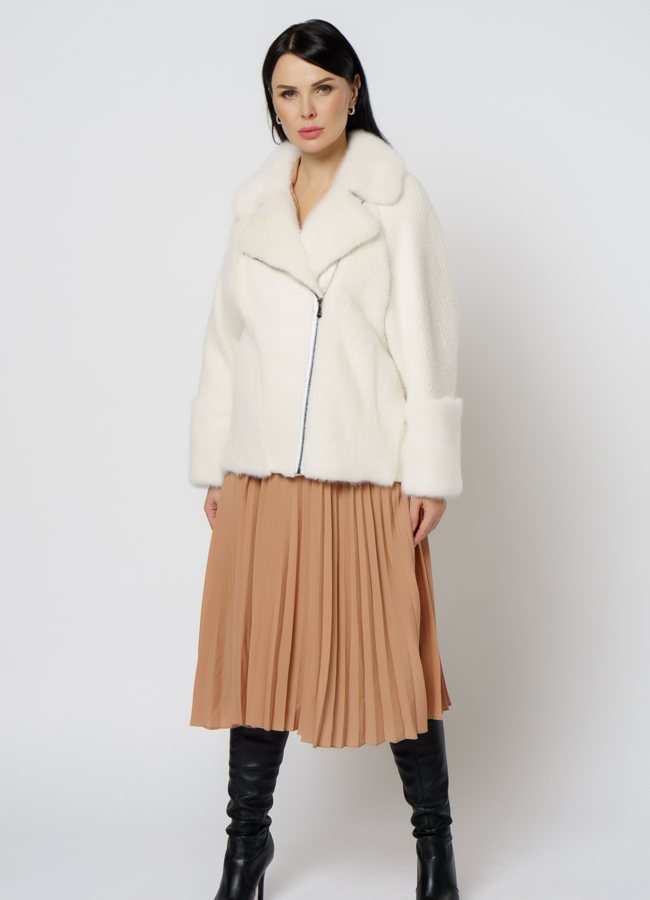 фото Белое пальто с мехом модель № 1903/1