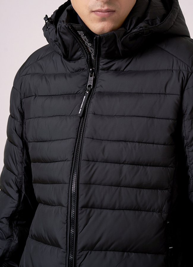 Мужской пуховик черного цвета с капюшоном модель № 1012 в рассрочку
