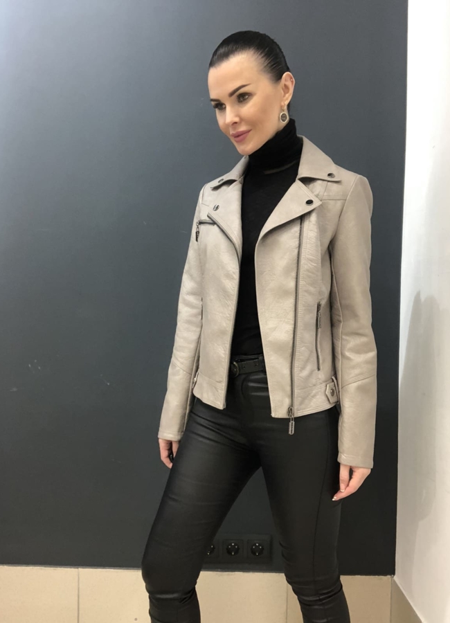 Куртка женская модель № 1515 в кредит