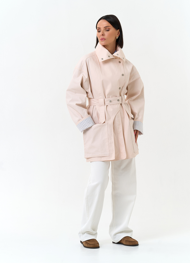 Женский светлый плащ с поясом модель № 33193 в рассрочку