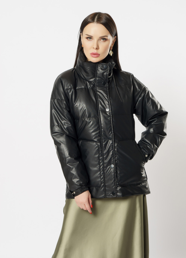 Куртка утепленная из эко кожи черного цвета модель № 215 в кредит