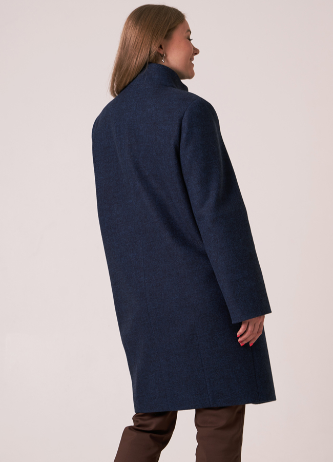 фото Женское пальто синего цвета модель № 