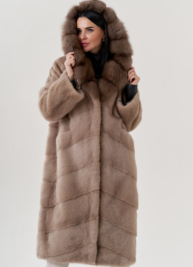 Шуба норковая с капюшоном из куницы модель № 78768 в рассрочку