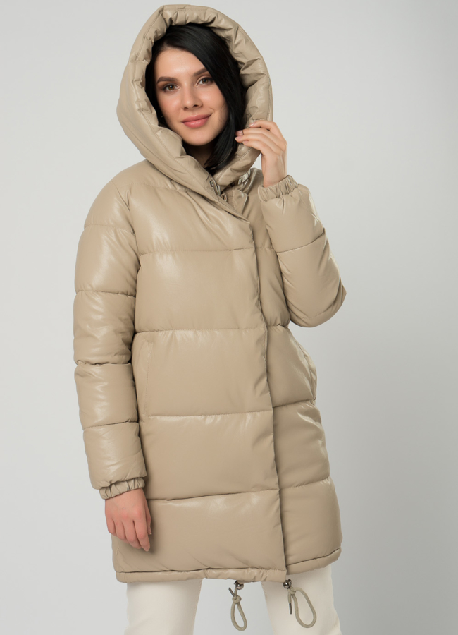 Светлый пуховик из эко кожи модель № 75374 универмаг малина