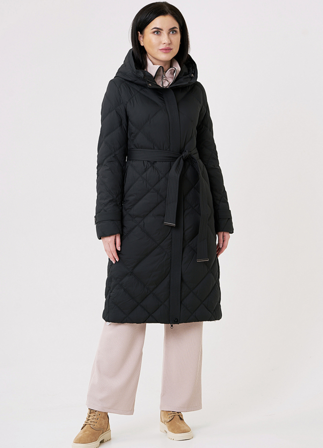 Черный пуховик удлиненный на молнии с капюшоном  модель № 011 в кредит