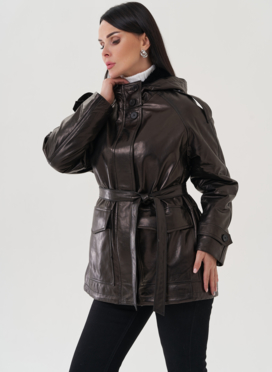 Куртка из натуральной кожи черного цвета с поясом