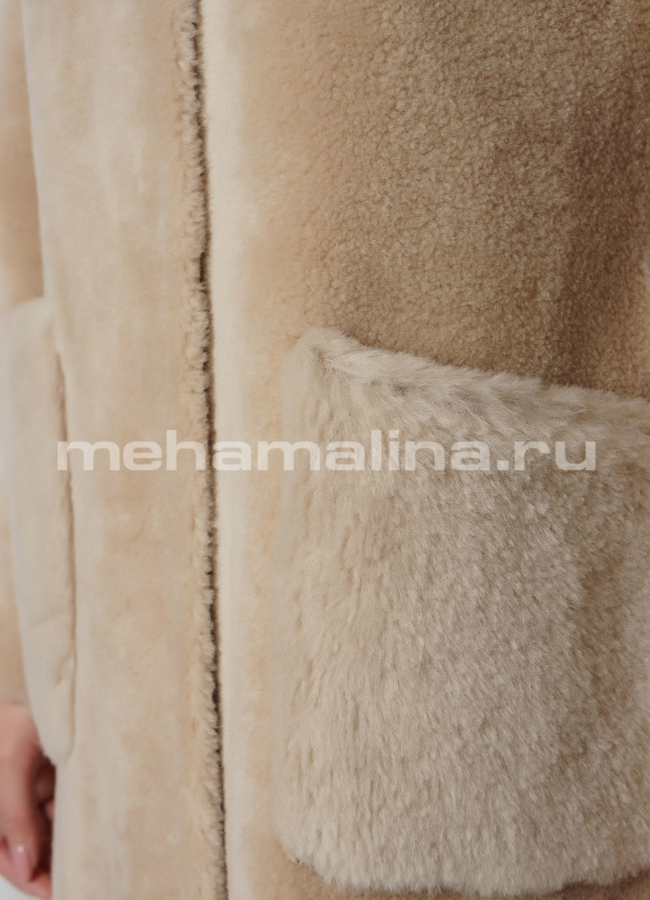 Светлое пальто из эко меха  модель № 9107 в рассрочку