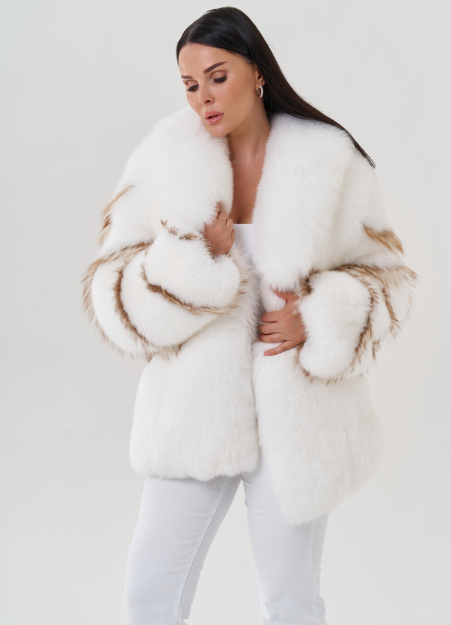 Женская шуба из меха лисы  модель № 27614 в рассрочку