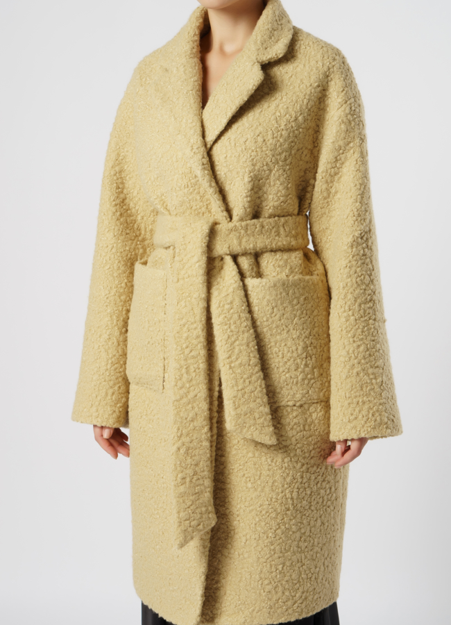 Полупальто из эко меха с английским воротником модель № 20607 в рассрочку