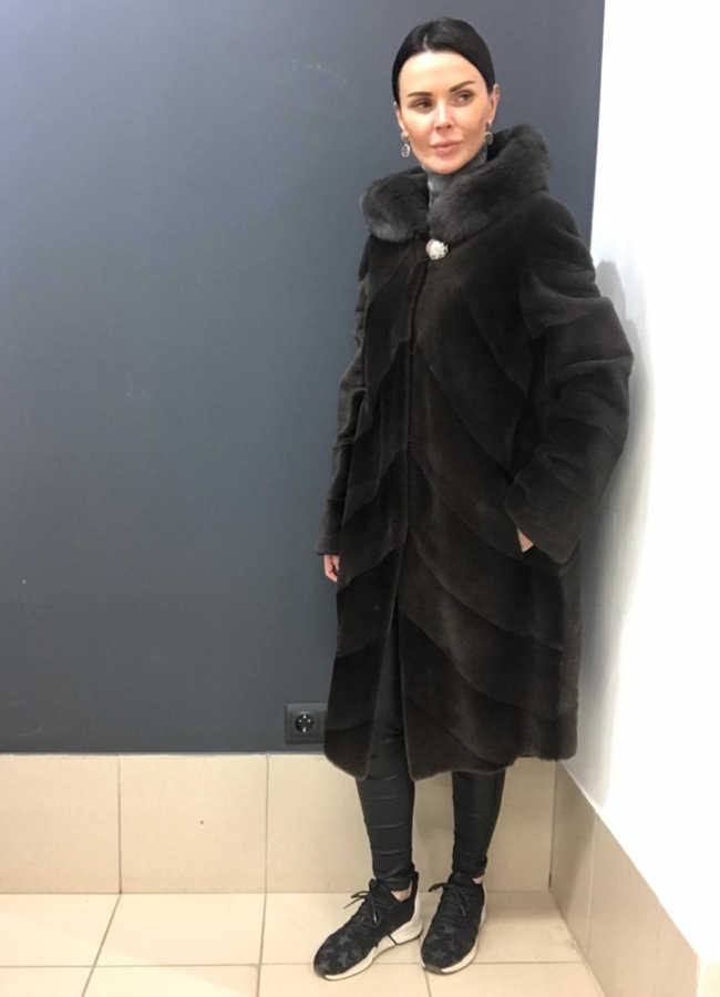 Шуба из нутрии модель № Астория 100 универмаг малина