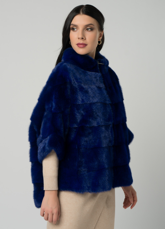 Короткая шуба на молнии синего цвета модель № 21912 меха малина