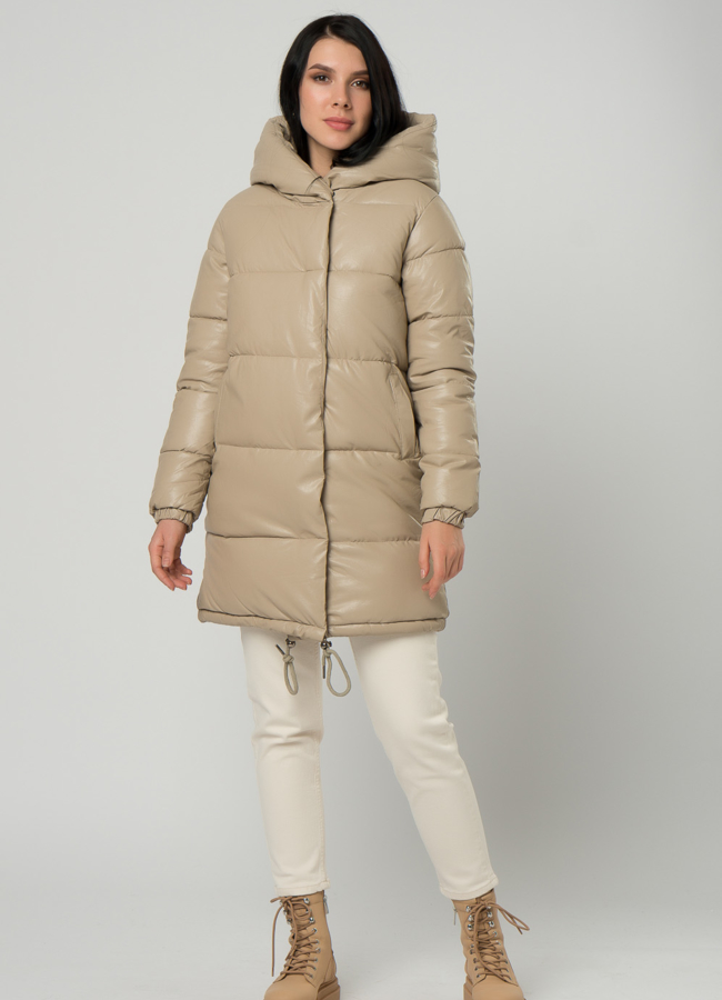 фото Светлый пуховик из эко кожи модель № 75374