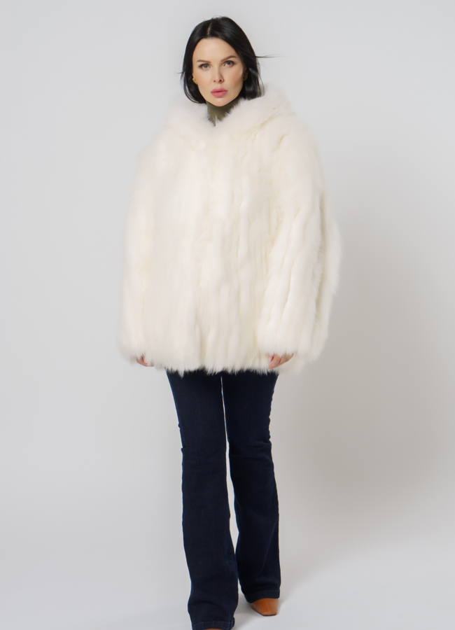 Шуба из песца в белом цвете модель № 21563 в рассрочку