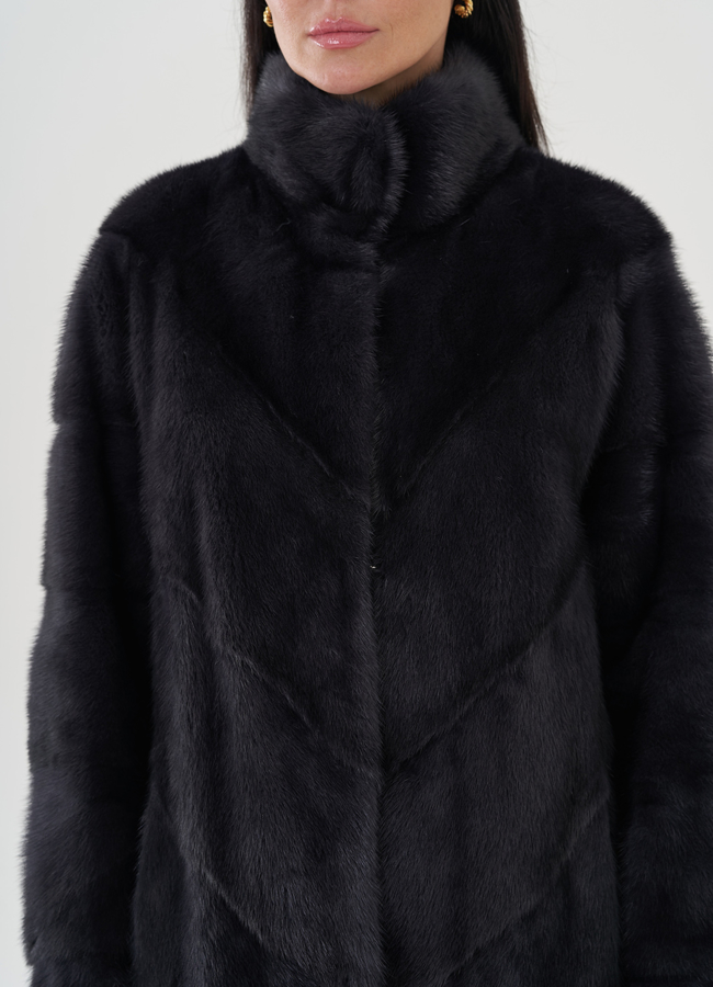 Норковая шуба с воротником стойка модель № 25017 в рассрочку