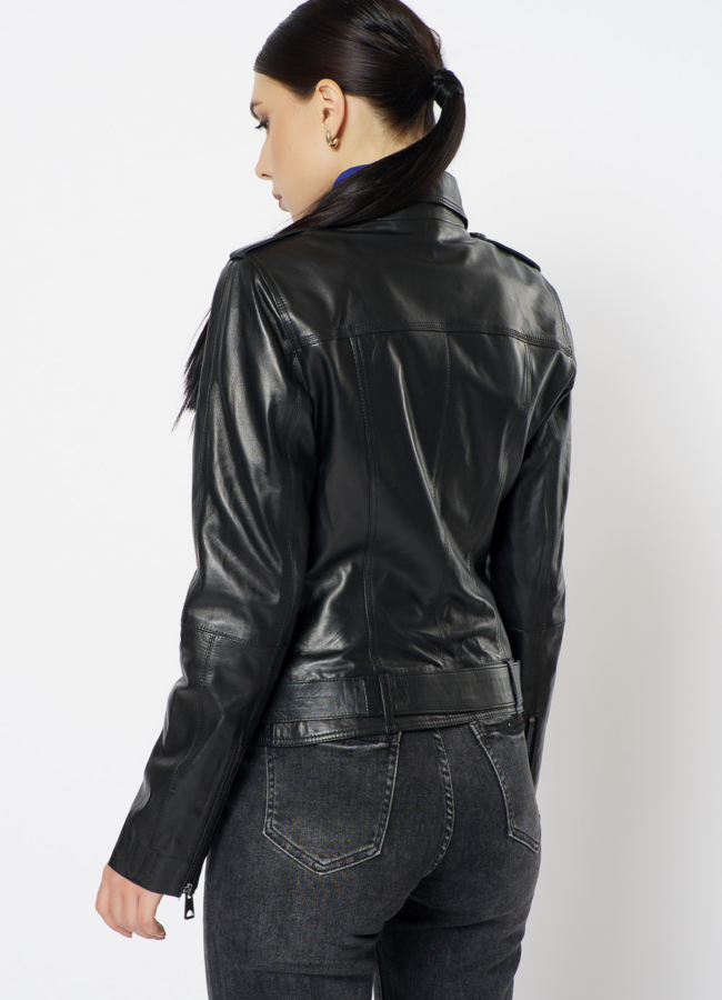 Кожаная куртка с поясом модель № 21608 в кредит