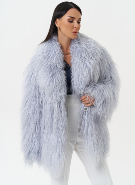 Женская шуба из меха ламы Женская шуба из меха ламы