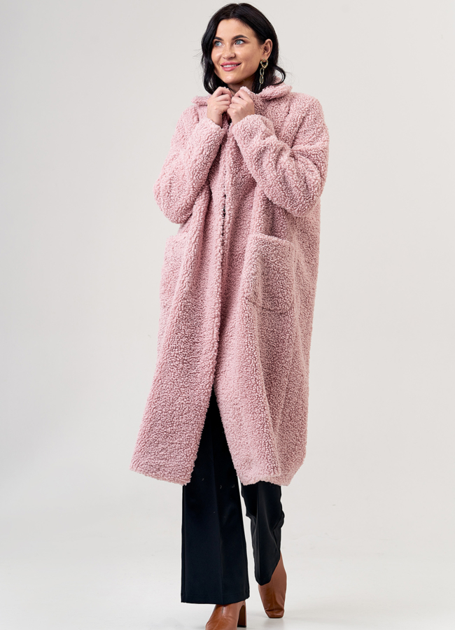 Пальто из эко меха розового цвета с английским воротником модель № 19435 универмаг малина