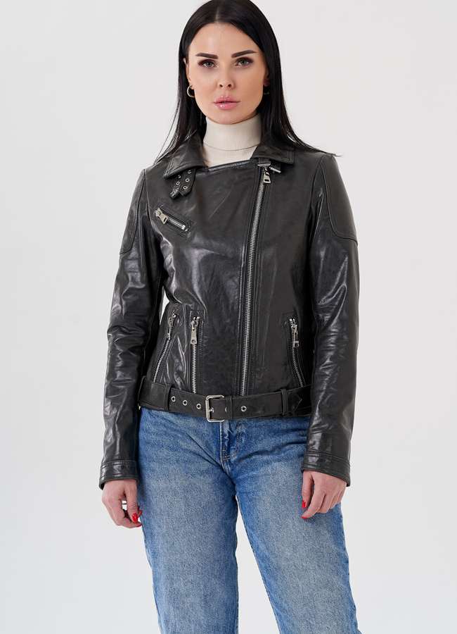 Женская куртка - косуха из натуральной кожи серого цвета  модель № 24121 меха малина