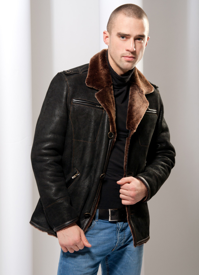 Дубленка модель № DM-17 меха малина