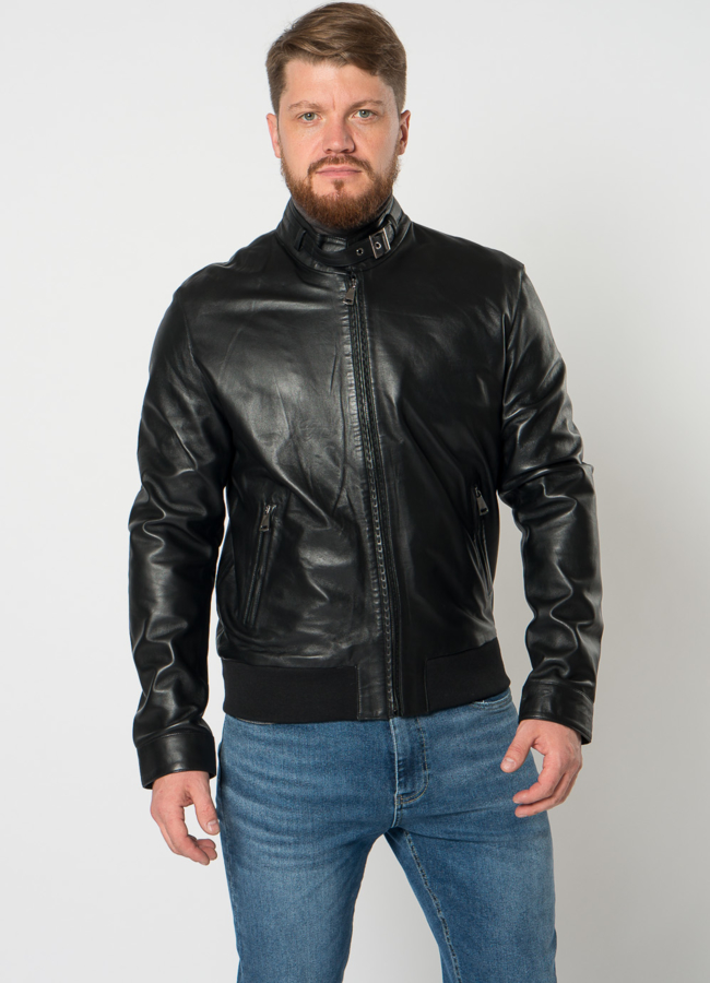 Мужской бомбер в черном цвете модель № 21610 в кредит