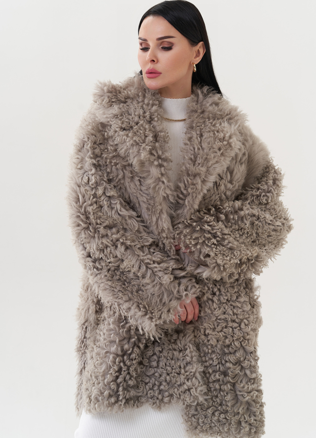 Двухсторонняя дубленка с английским воротником модель № 26830 в кредит