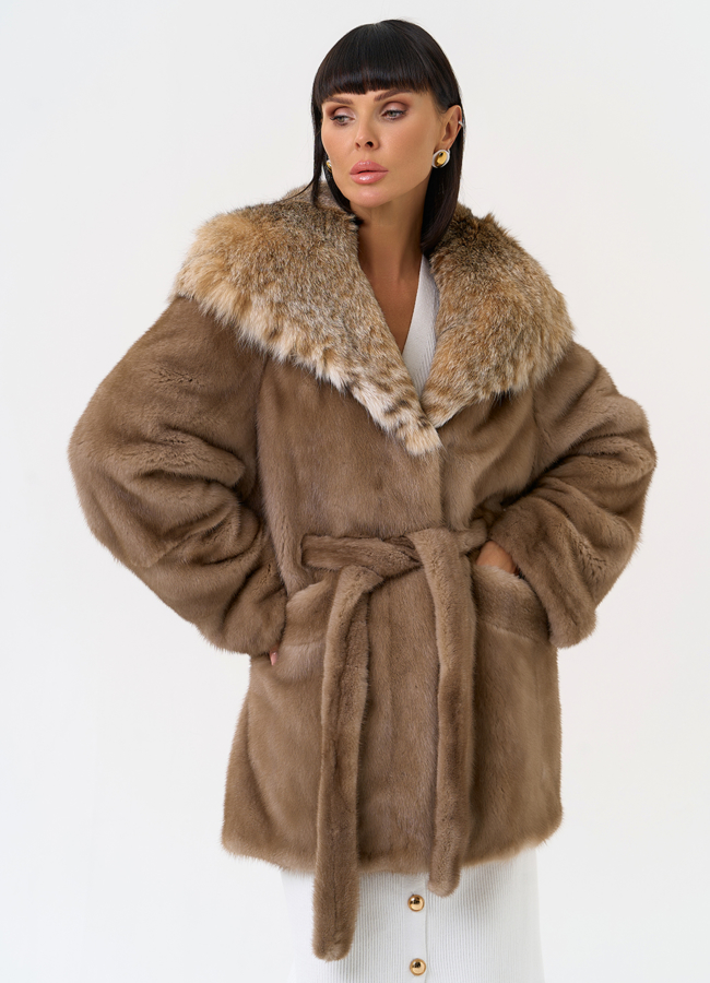 Женская шуба из меха норки с капюшоном из меха рыси модель № 31165 меха малина