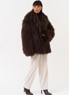 Женская шуба из меха ламы Женская шуба из меха ламы