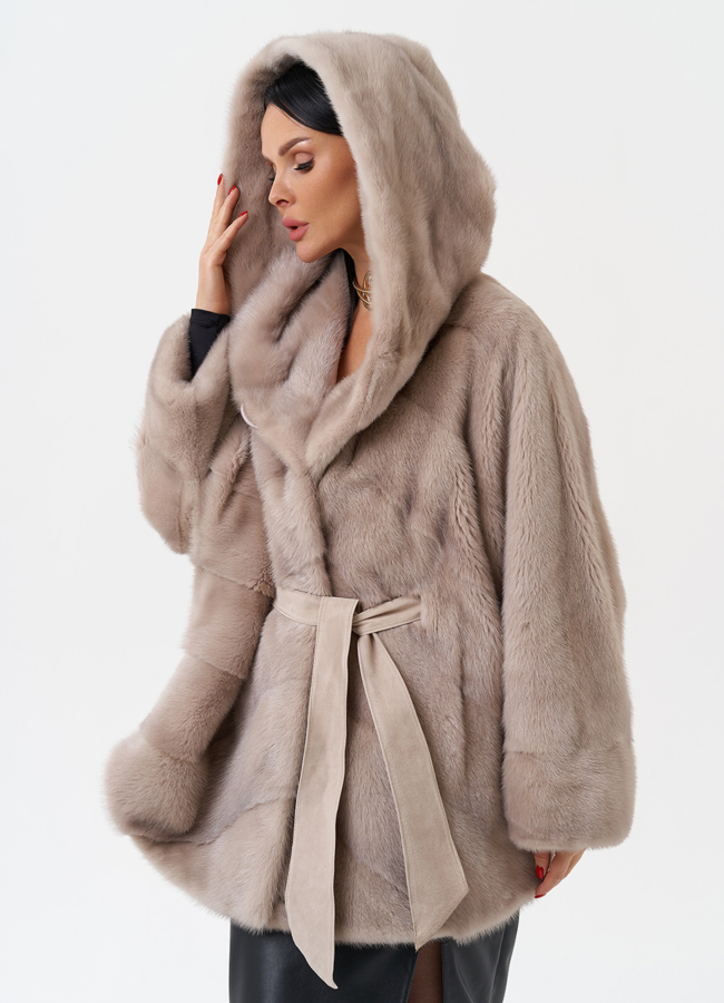 Женская норковая шуба с капюшоном  модель № 28792 универмаг малина