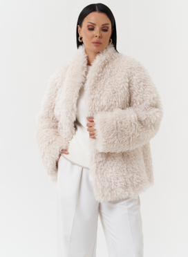 Шуба из эко меха под овчину