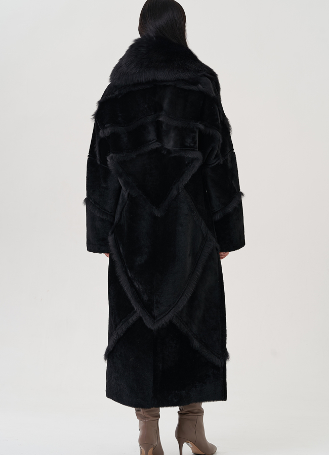 Женская дубленка с английским воротником  модель № 26046 универмаг малина