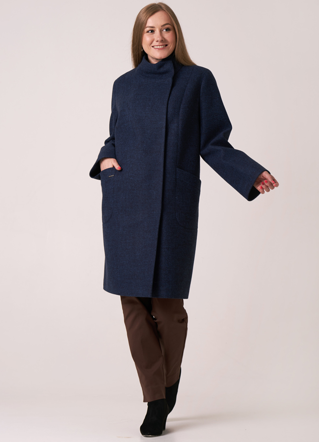 Женское пальто синего цвета модель №  универмаг малина