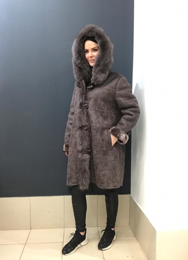 Дубленка с песцом, цвет коричневый модель № 1810 в рассрочку
