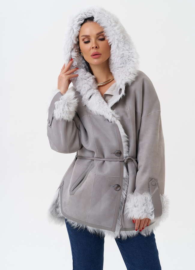 Женская натуральная дубленка с капюшоном модель № 28953 универмаг малина