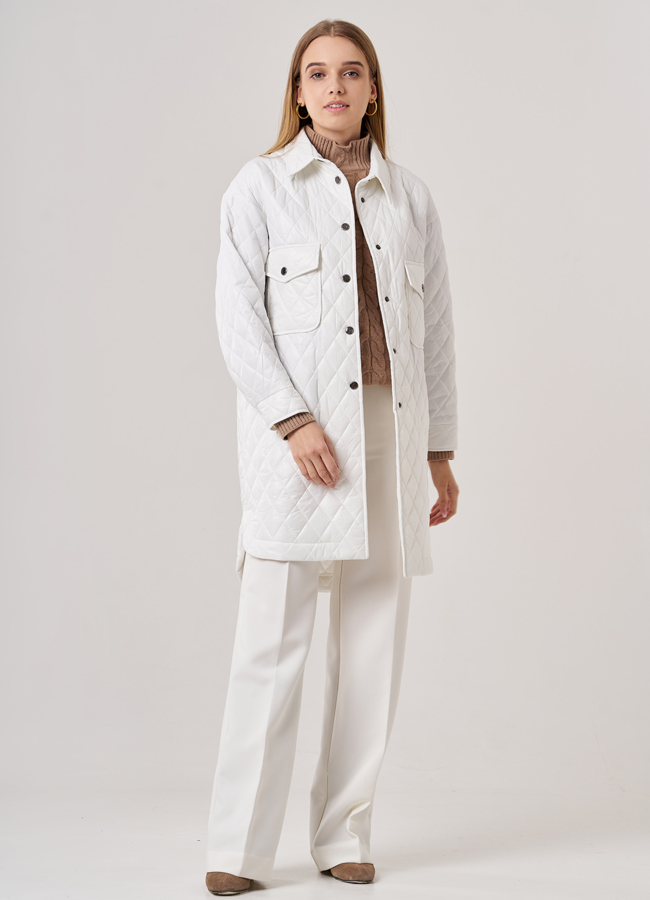 фото Полупальто-рубашка белого цвета модель № 38