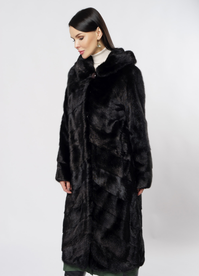Шуба из норки с капюшоном черного цвета модель № 381 в рассрочку