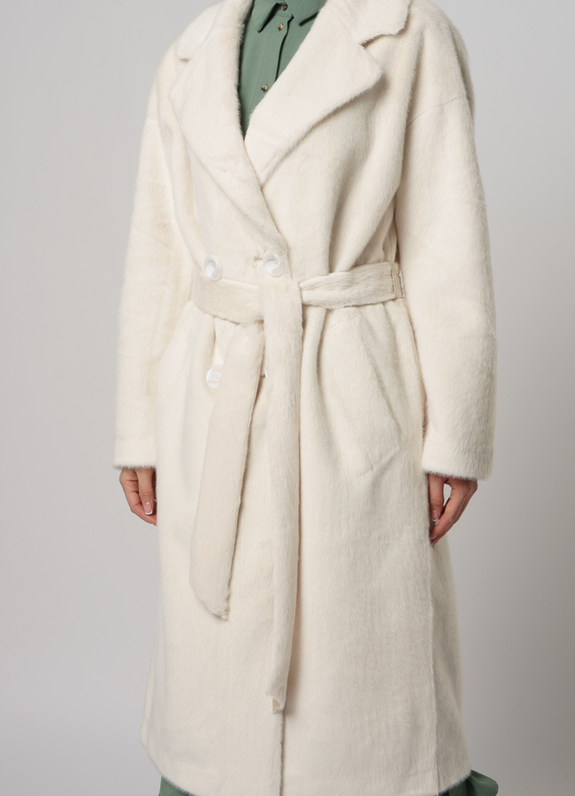 Утепленное двубортное пальто модель № 18304 универмаг малина