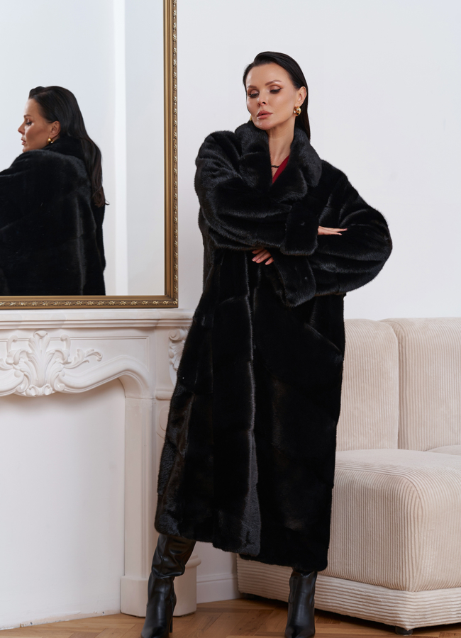 Женская длинная шуба из меха скандинавской норки модель № 27602 меха малина Женская длинная шуба из меха скандинавской норки модель № 27602 меха малина