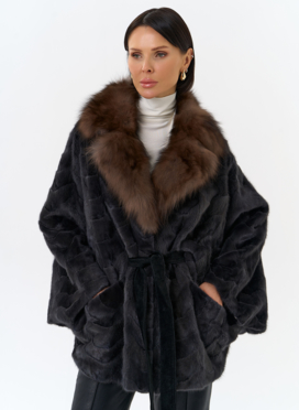 Шуба из меха норки с воротником из меха лисы