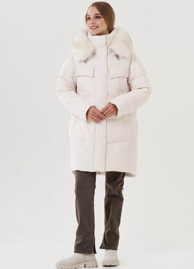 Пуховик женский с капюшоном  модель № 25031 меха малина