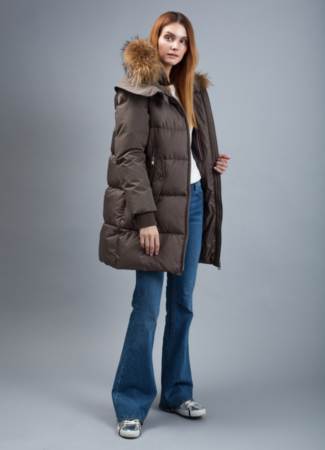 Пуховик на биопухе женский модель № П-342 универмаг малина
