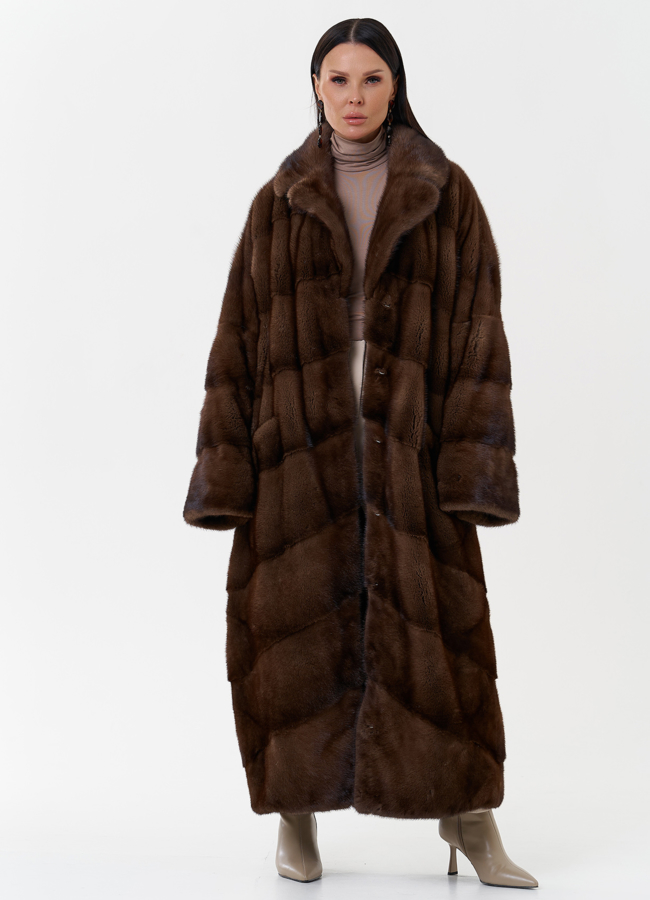 Женская шуба из скандинавской норки с английским воротником модель № 27666 универмаг малина