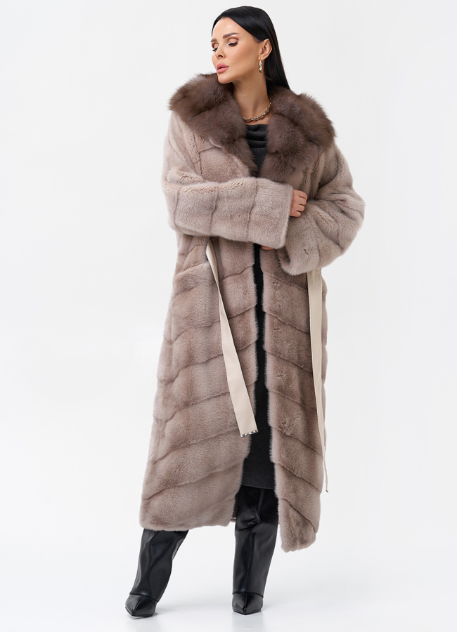 Длинная шуба из норки с капюшоном модель № 28128 универмаг малина