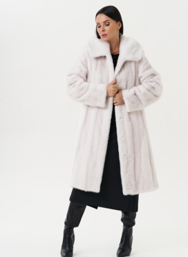 Шуба из меха норки в роспуск