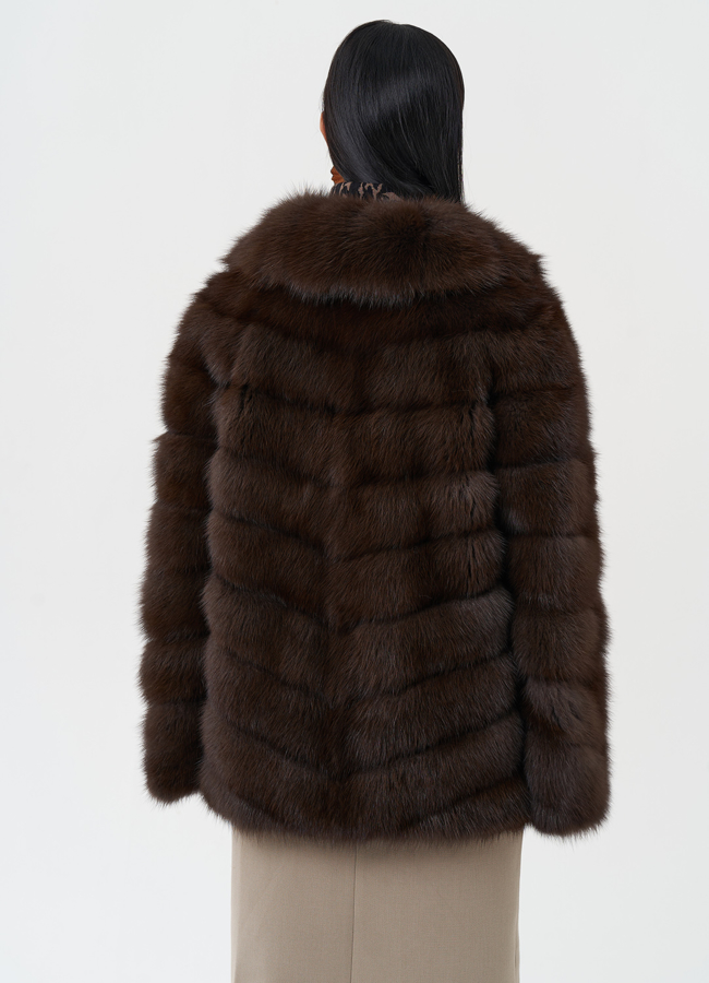 Женская шуба из куницы модель № 28434 универмаг малина